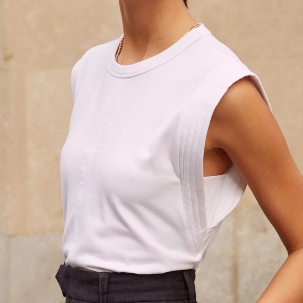 Soldout NYC Gimme That Shoulder Tee NWT in White Size Large